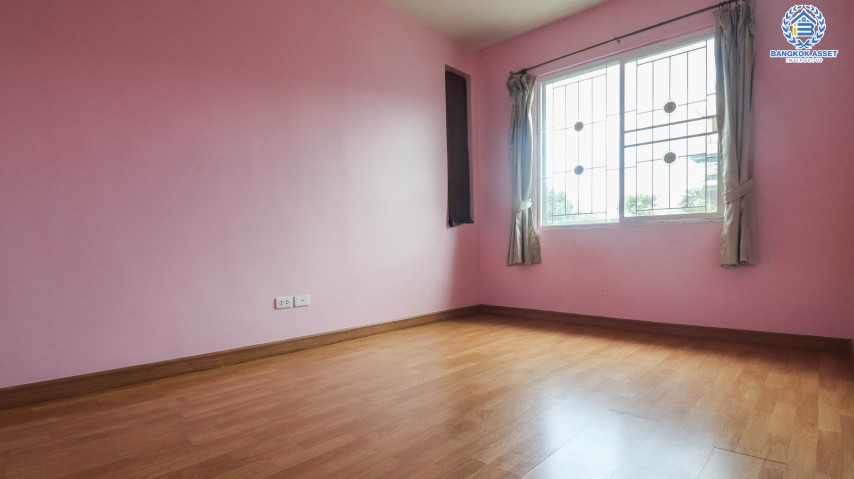 *****ทาวน์เฮ้าส์มือสองหลังมุมนนทบุรี ม.อารียา เดอะคัลเลอร์ แจ้งวัฒนะ-ติวานนท์ เนื้อที่ 23.3 ตร.ว สภาพดี พร้อมขาย กับฟังก์ชัน 3 ห้องนอน 2 ห้องน้ำ 1 ที่จอดรถ ทำเลติดแม่น้ำเจ้าพระยา เดินทางสะดวก เชื่อมต่อถนนหลายสาย ถนนศรีสมาน, ถนนติวานนท์ ใกล้ทางด่วน "แจ้งวัฒนะ" จองเลย!